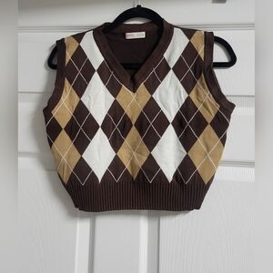 Rumwe Juniors Cropped Brown and Gold Argyle Sweater Vest Size S